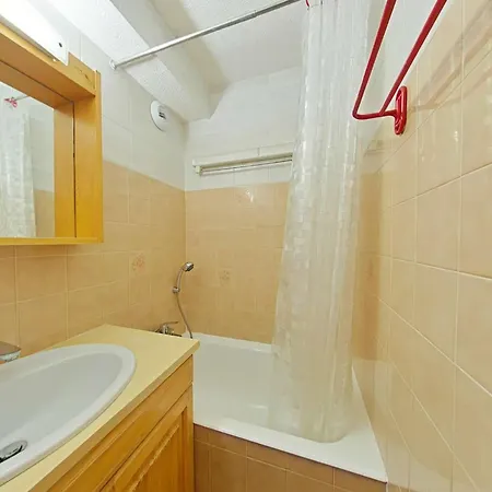 Lejlighed 4 Pers Avec Terrasse Et Garage, Proche Navettes - - Fr-1-241-242 *